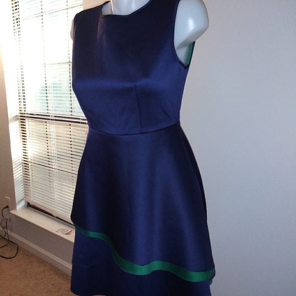 SOLD Blue/Green Fashion Dress - Picture 8 of 8